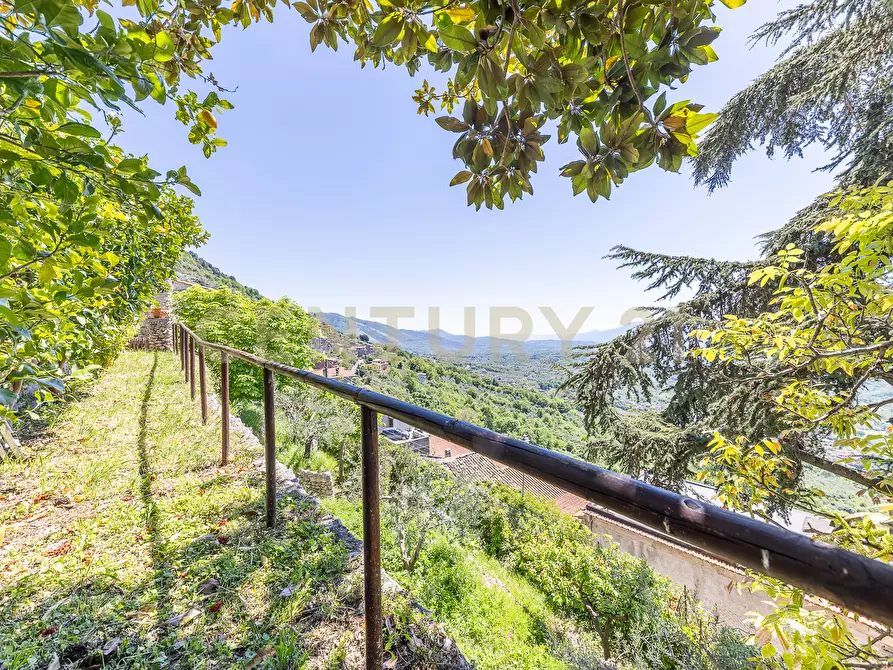 Immagine 105 di Rustico / casale in vendita  in Via Monte Scalambra a Serrone