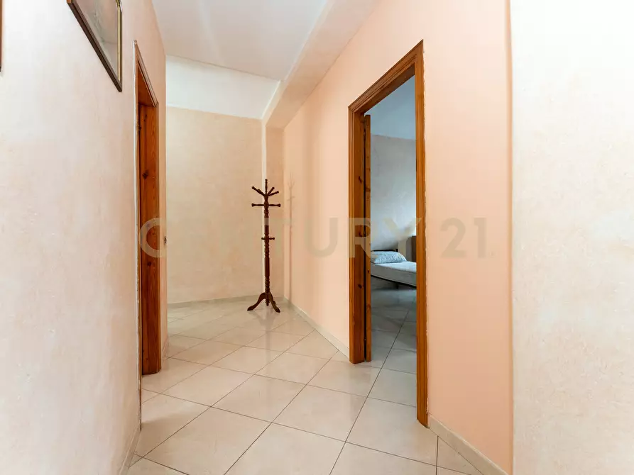 Immagine 8 di Trilocale in vendita  in Via Vittorio Emanuele II 627 a Catania