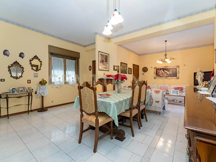 Immagine 8 di Quadrilocale in vendita  in Via Cefalù 16 a Misterbianco