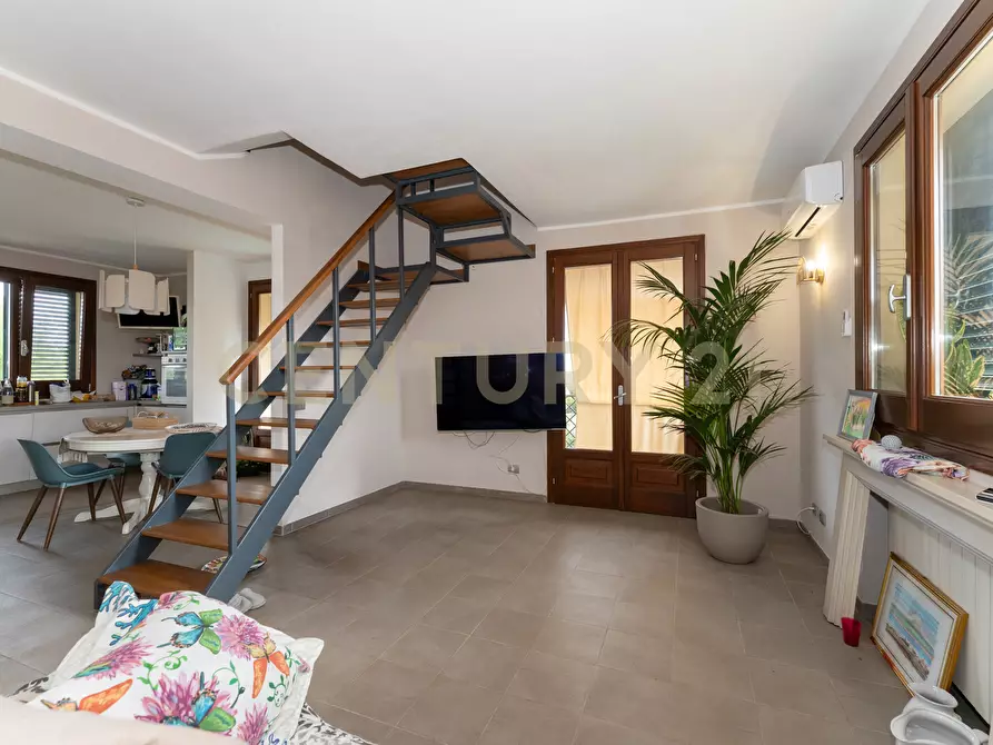 Immagine 74 di Villa in vendita  a Augusta