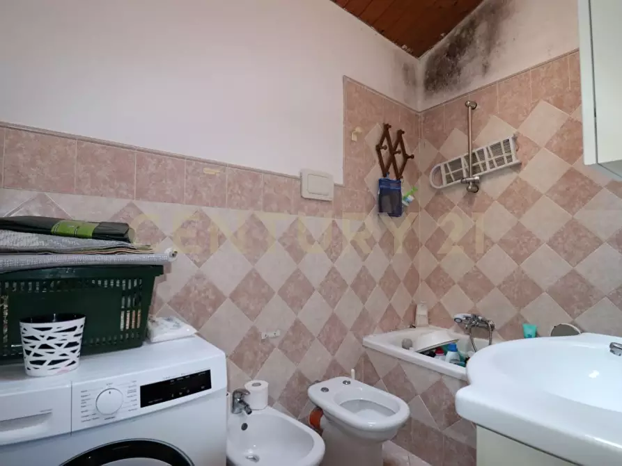 Immagine 15 di Bilocale in vendita  in Chiasso Pizzo 4 a Monreale
