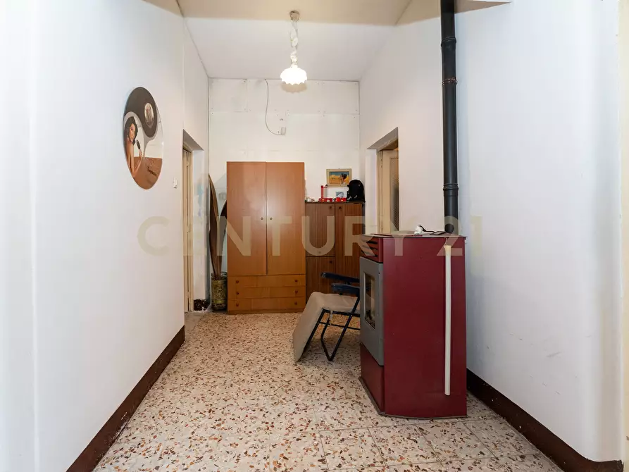 Immagine 32 di Casa indipendente in vendita  in Via Roma 66 a Camporotondo Etneo