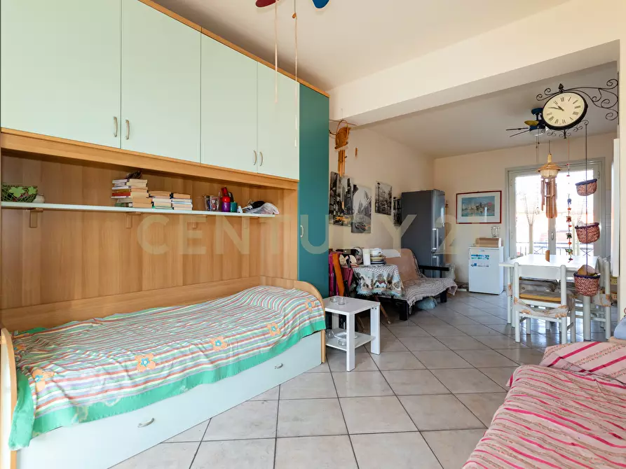 Immagine 23 di Quadrilocale in vendita  in Via Traversa V a Mascali