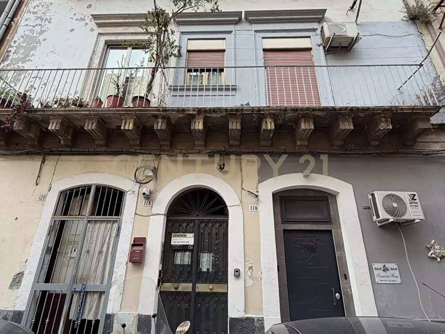Immagine 34 di Appartamento in vendita  in Via Celeste 118 a Catania