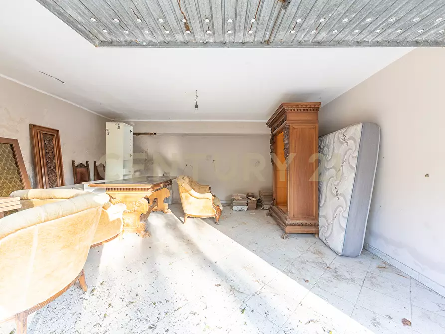 Immagine 36 di Villa in vendita  in Via Ombrone 9 a Aprilia