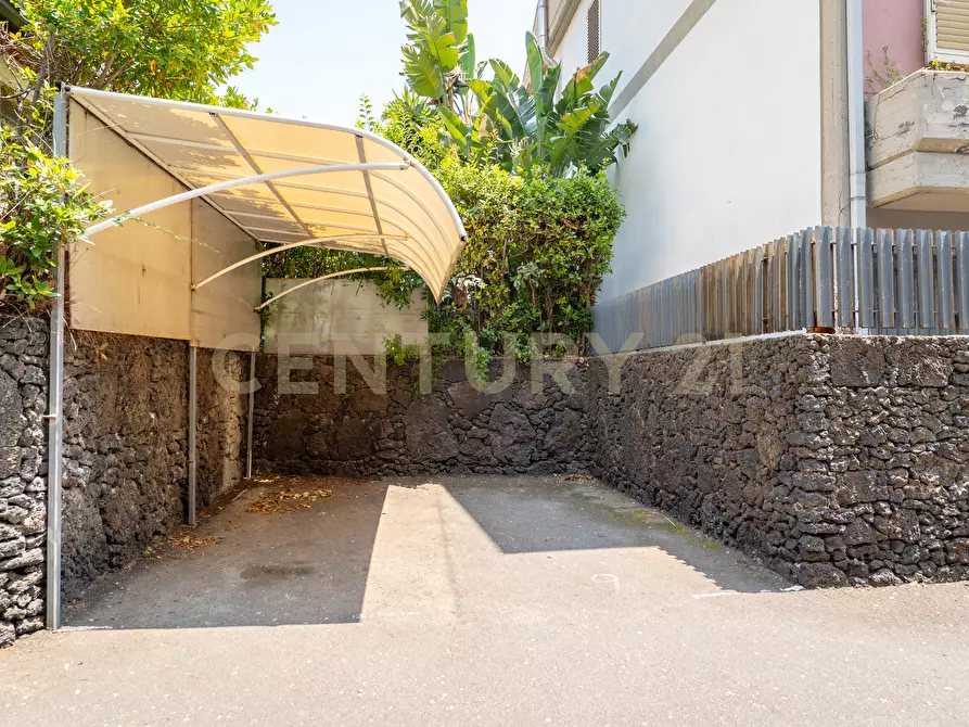 Immagine 62 di Villetta a schiera in vendita  in Via Brenta 21 a San Gregorio Di Catania