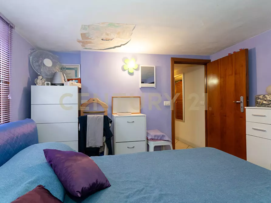 Immagine 36 di Trilocale in vendita  in Via del Vecchio Bastione 29 a Catania