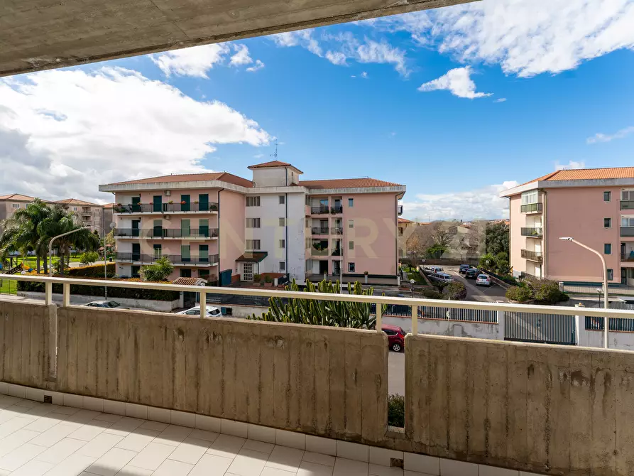 Immagine 14 di Pentalocale in vendita  in Via Nino Martoglio 13 a Valverde