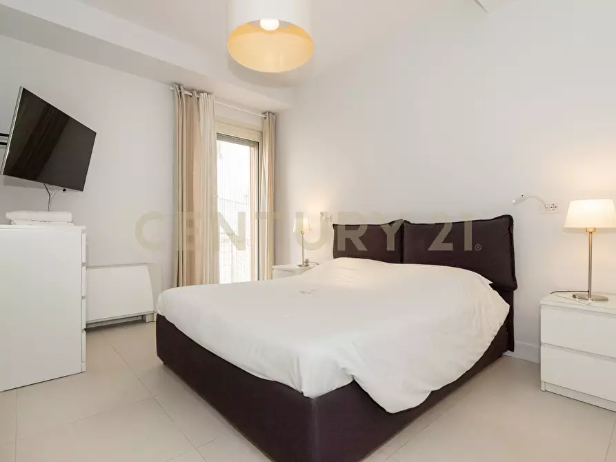 Immagine 33 di Trilocale in vendita  in Via Ruggero Leoncavallo 5 a Catania