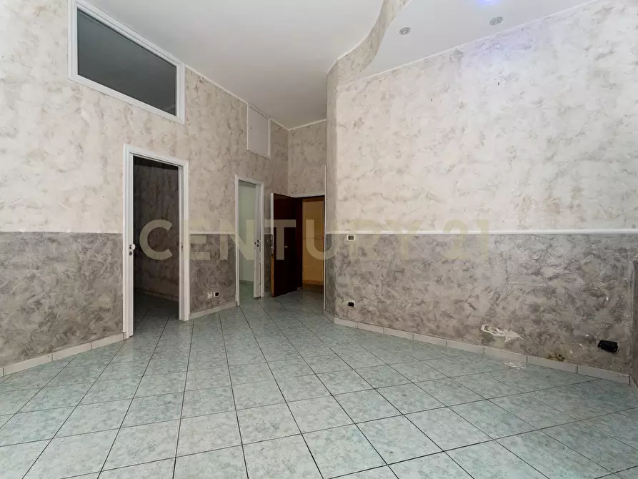 Immagine 9 di Trilocale in vendita  in Via del Piccone 7 a Catania