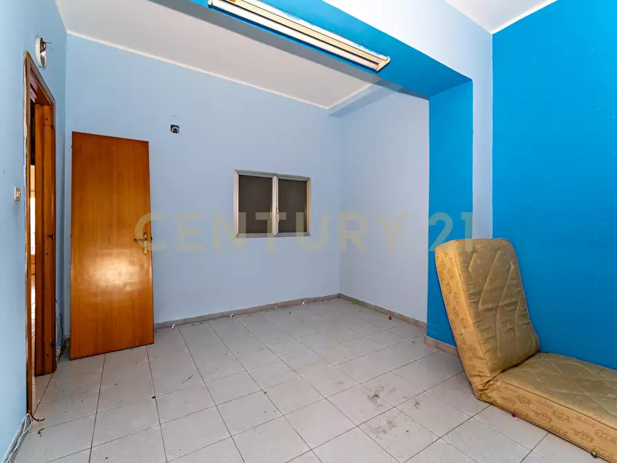 Immagine 18 di Palazzo in vendita  in Via Eraclea 82 a Lentini