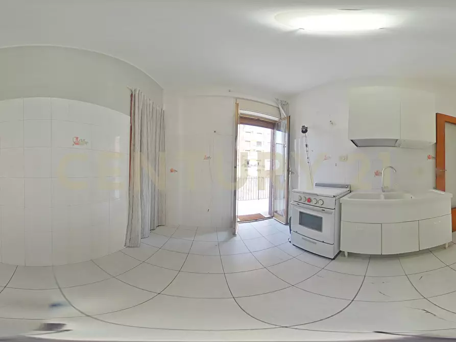 Immagine 5 di Bilocale in affitto  in Via delle Acacie 9 a Catania