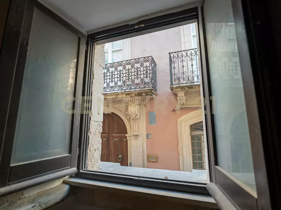 Immagine 12 di Bilocale in vendita  in via alagona 68 a Siracusa