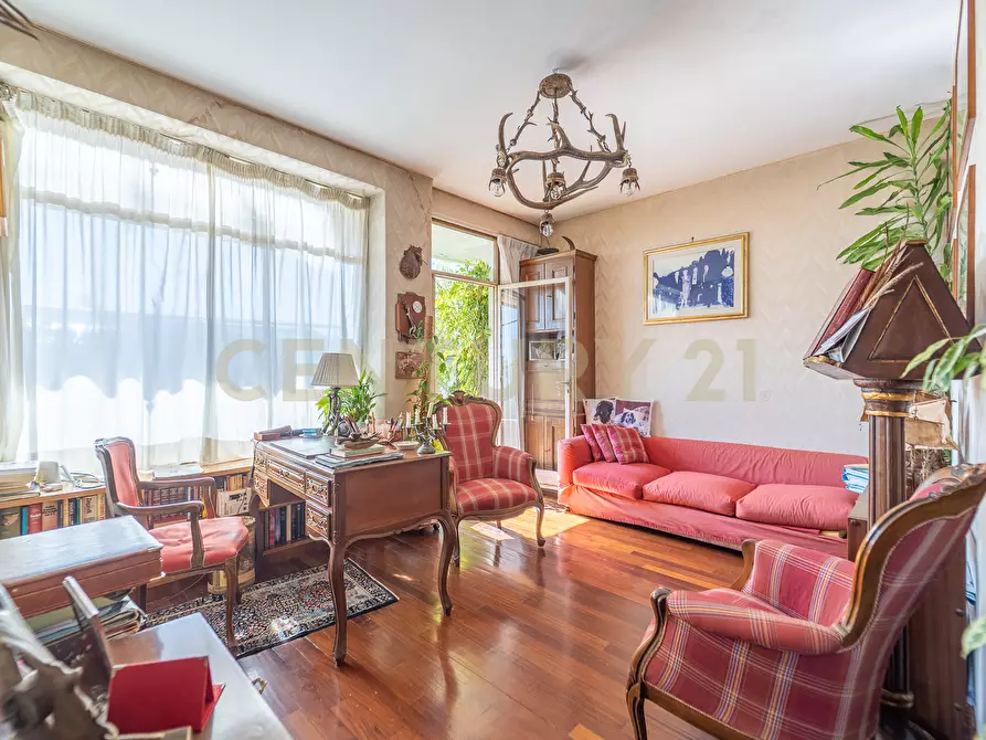 Immagine 8 di Attico in vendita  in Viale Cortina d'Ampezzo 199 a Roma