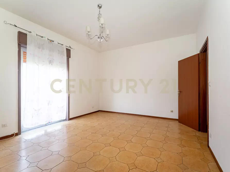 Immagine 18 di Quadrilocale in vendita  in Via Croce 72 a Aci Catena