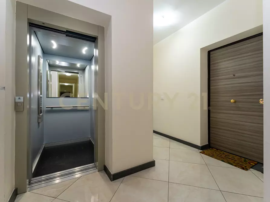 Immagine 6 di Appartamento in vendita  in Via dell'Aratro 14 a Catania