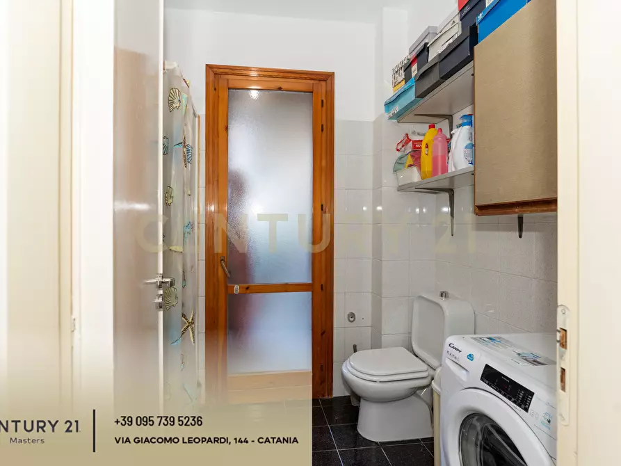 Immagine 14 di Quadrilocale in vendita  in Via Gesualdo Bufalino 1 a Aci Catena