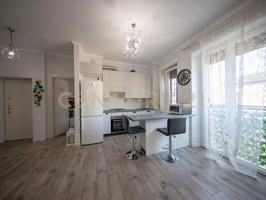 Immagine 8 di Quadrilocale in vendita  in Viale della Venezia Giulia 151 a Roma