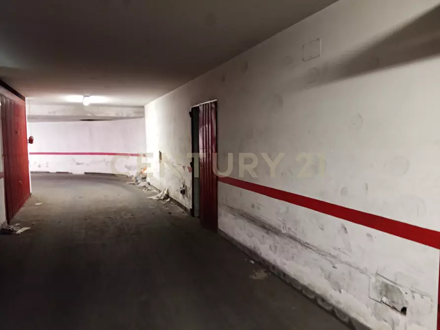 Immagine 26 di Garage in vendita  in Via Antonino di Sangiuliano 4 a Sant'agata Li Battiati