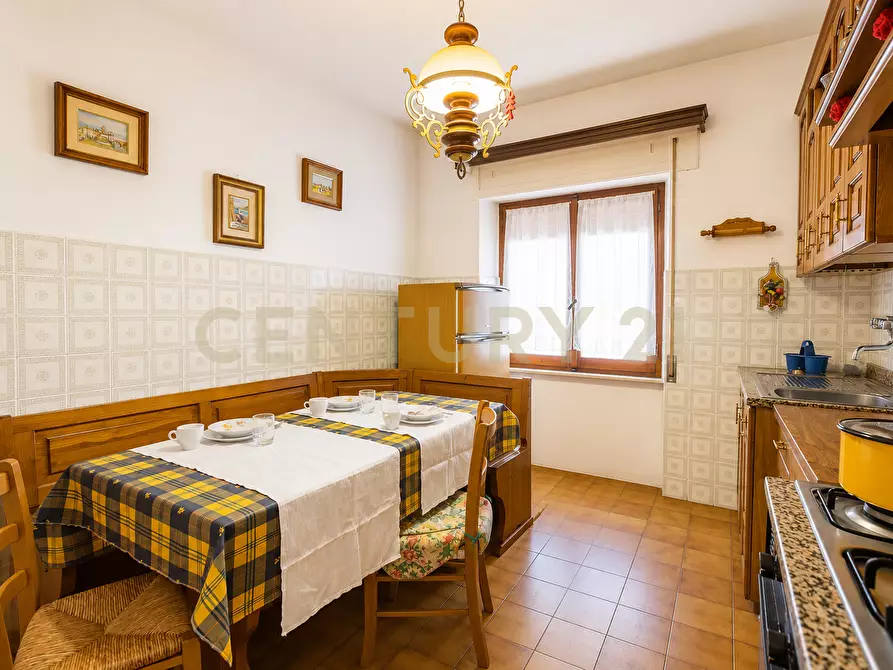 Immagine 15 di Casa bifamiliare in vendita  in Via Fratelli Rosselli 81 a Santa Fiora