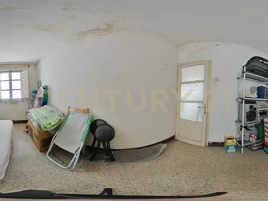 Immagine 55 di Bilocale in vendita  in Via Mirko 12 a Catania