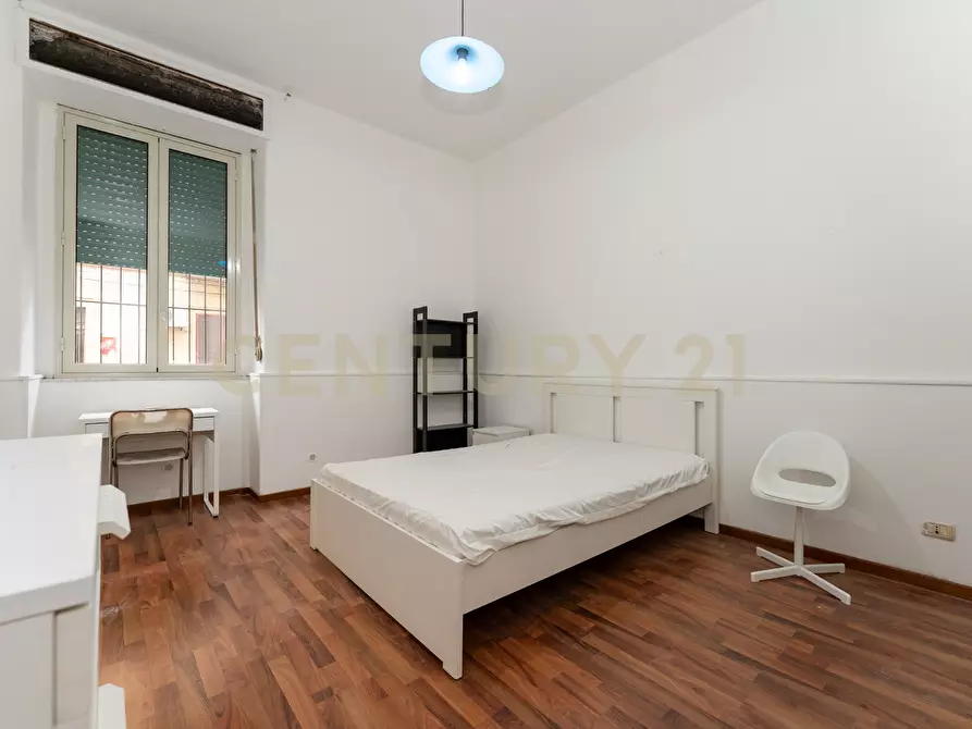 Immagine 23 di Trilocale in vendita  in Via Napoli 43 a Catania