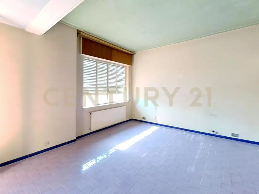 Immagine 50 di Pentalocale in vendita  in Corso Umberto I 1C a Modica