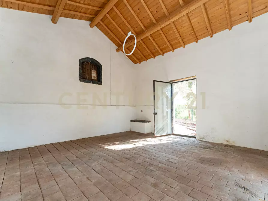 Immagine 47 di Villa in vendita  in Via Gallinaro 22 a Aci Castello