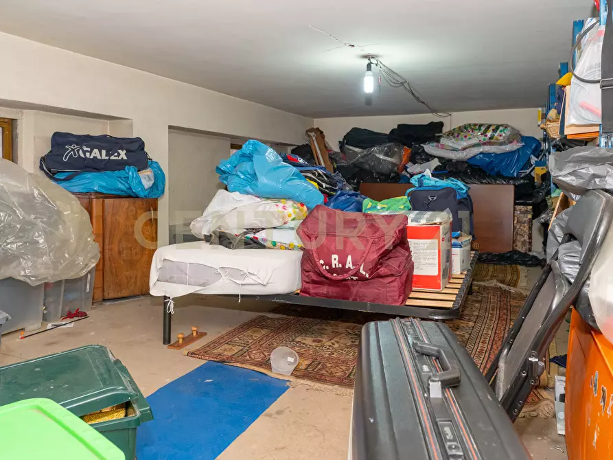 Immagine 43 di Quadrilocale in vendita  in Via Rosina Anselmi 7 a Catania