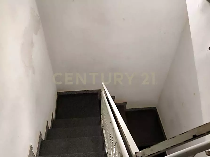 Immagine 21 di Trilocale in vendita  in Via Badalamenti a Carini