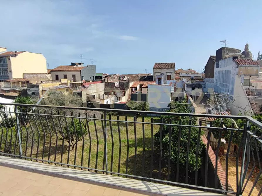 Immagine 13 di Quadrilocale in vendita  in Via Luigi Capuana a Riposto