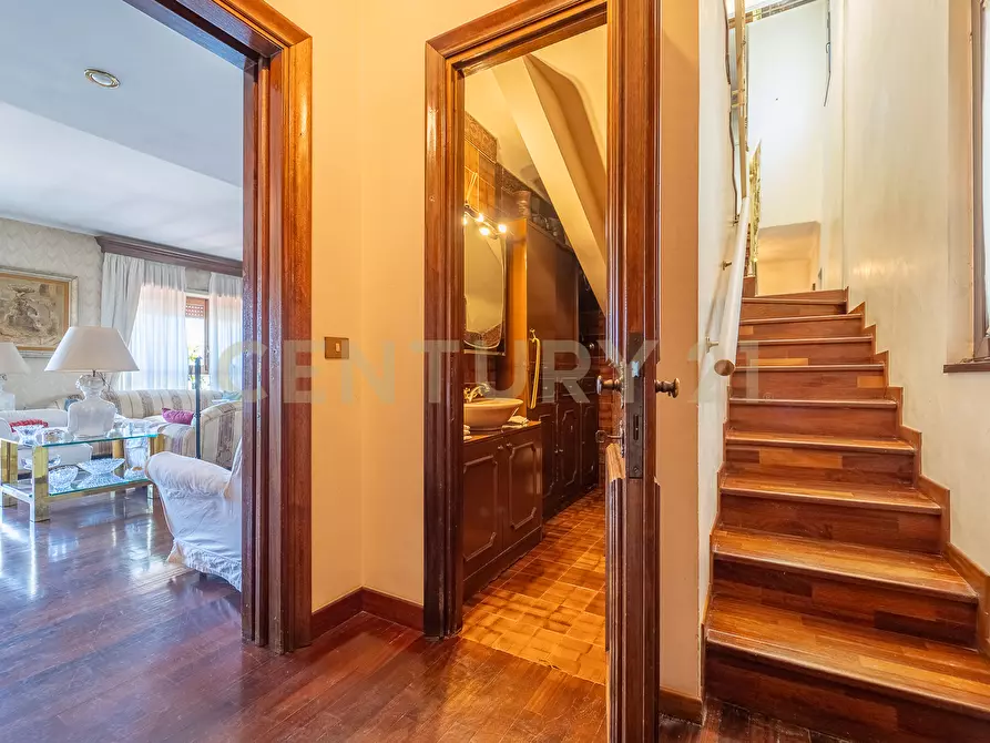 Immagine 44 di Attico in vendita  in Viale Cortina d'Ampezzo 199 a Roma