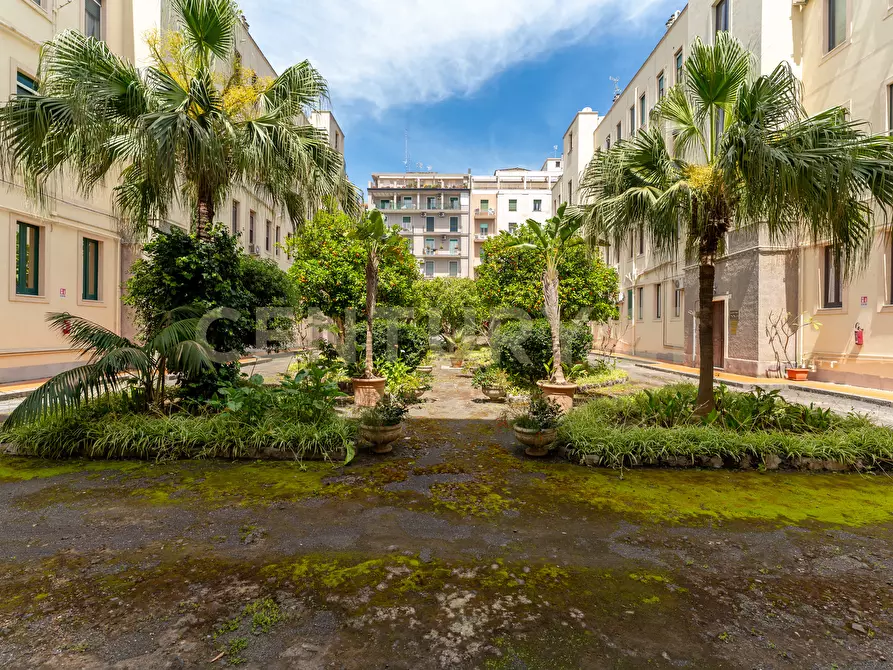 Immagine 47 di Appartamento in vendita  in Corso Italia 205-207 a Catania