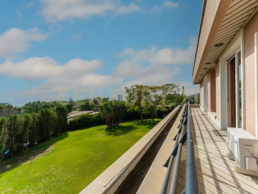 Immagine 61 di Villa in vendita  in Via dei Maceratoi 4 a Acireale