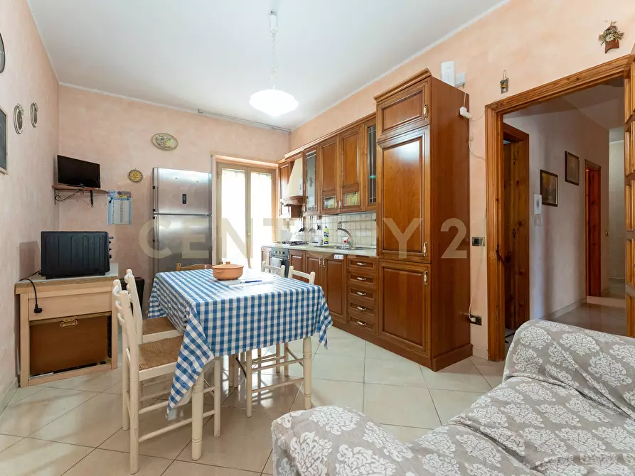 Immagine 13 di Trilocale in vendita  in Via Vittorio Emanuele II 627 a Catania