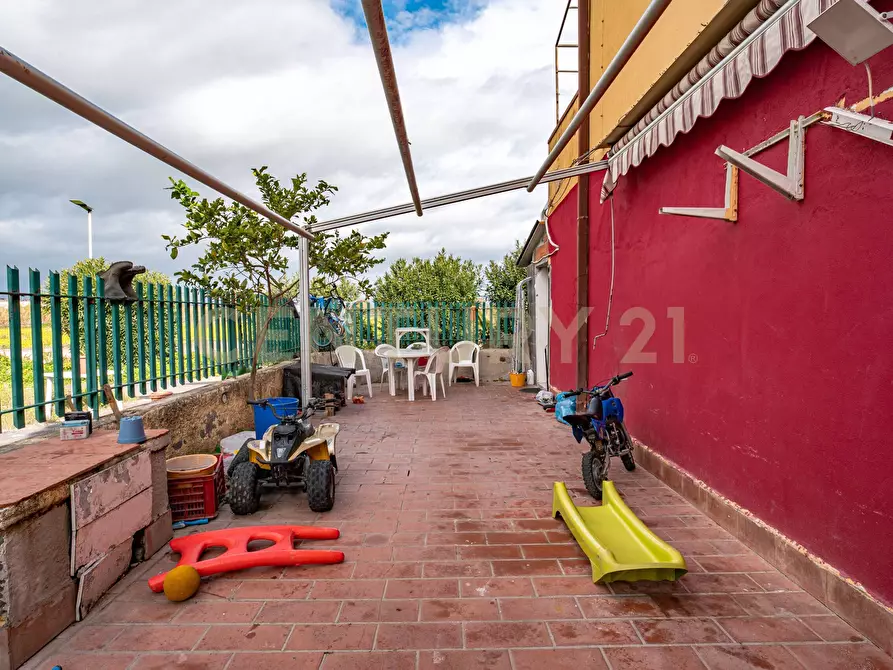 Immagine 7 di Casa semindipendente in vendita  in c.da san leonardo sottano a Carlentini