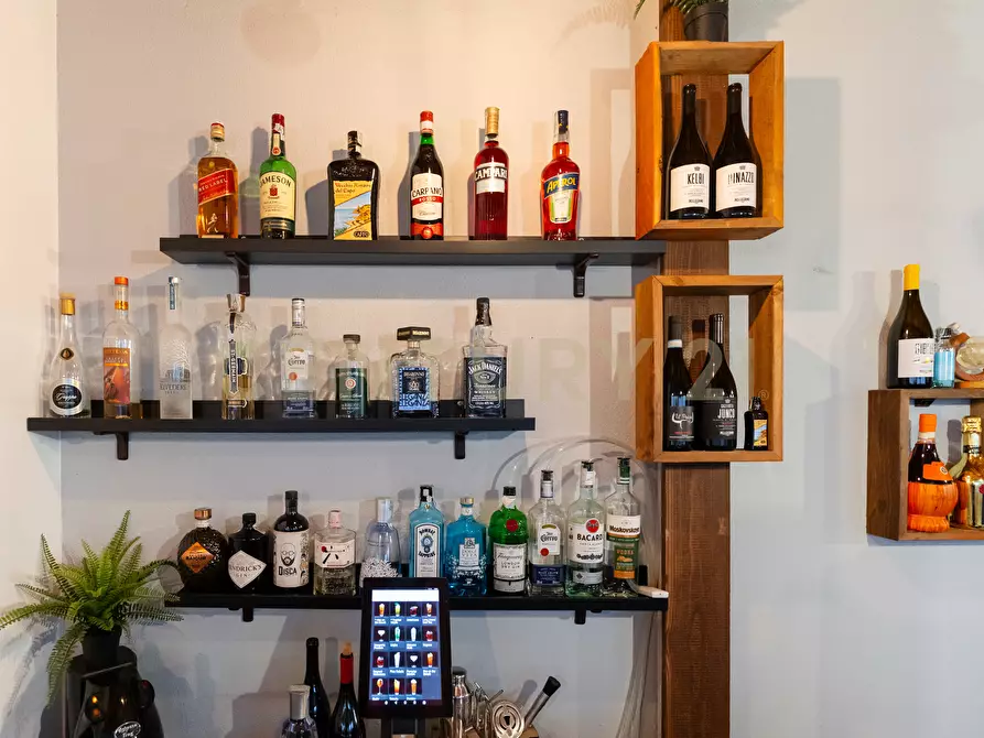 Immagine 19 di Pizzeria / Pub in vendita  in Via Umberto 80 a Sant'agata Li Battiati