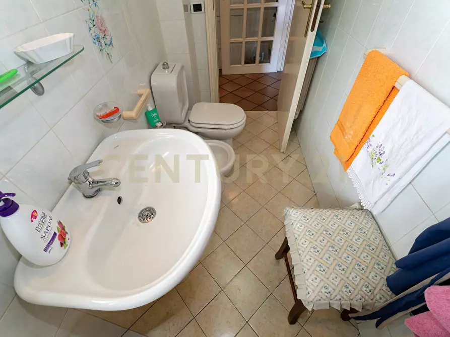 Immagine 14 di Casa semindipendente in vendita  in Via G. Leopardi 1 a Sant'agata Li Battiati