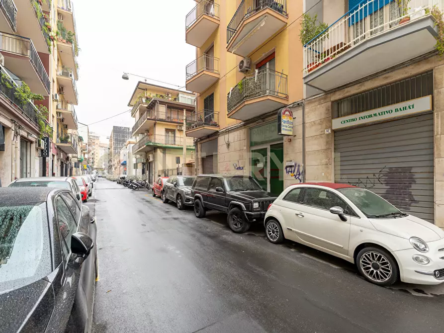 Immagine 3 di Locale commerciale in vendita  in Via Cagliari 51 a Catania