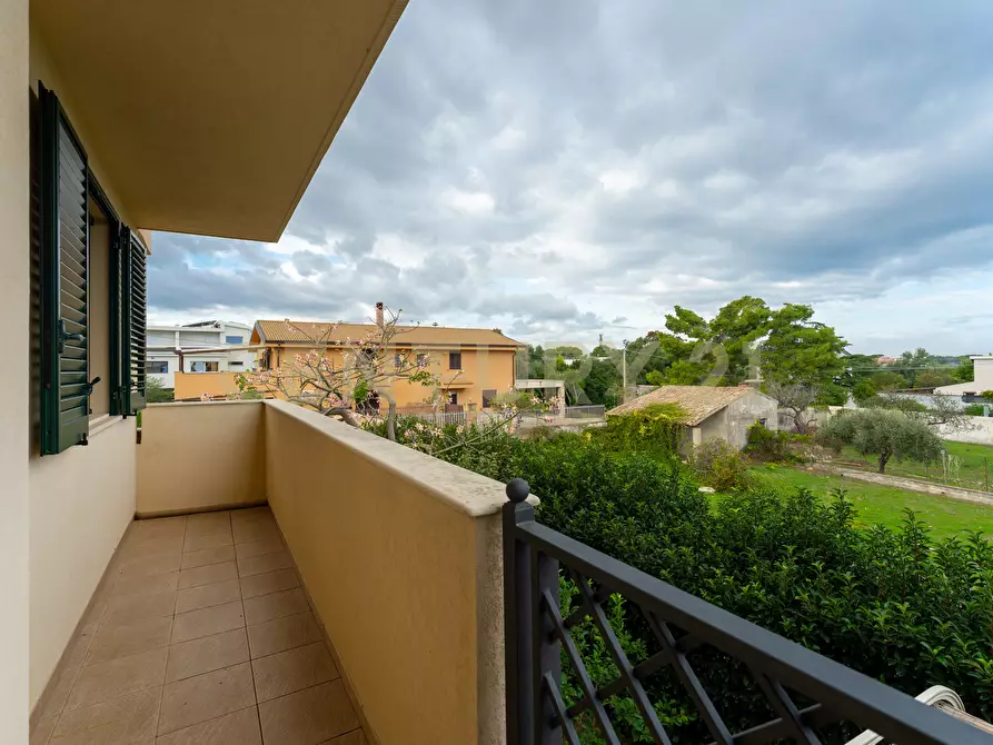 Immagine 70 di Villa in vendita  a Augusta