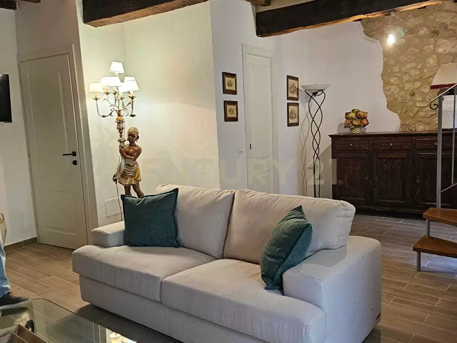 Immagine 2 di Porzione di casa in vendita  in via della cisterna snc a Semproniano