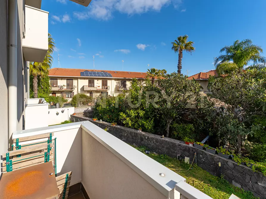 Immagine 19 di Quadrilocale in vendita  in Vicolo  Aurora 8 a Tremestieri Etneo