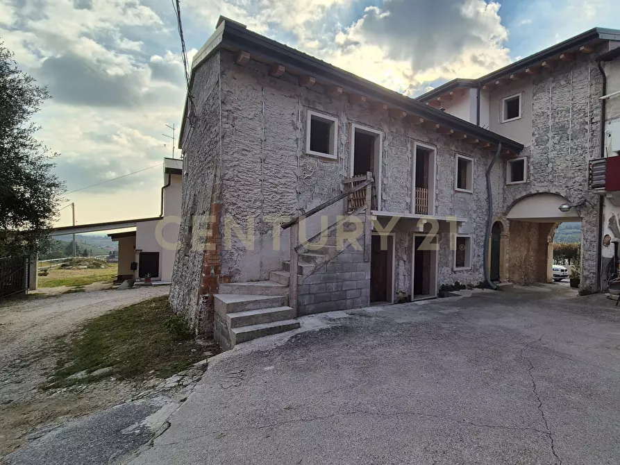 Immagine 17 di Terratetto in vendita  in Via Vigolo 1 a Negrar di Valpolicella