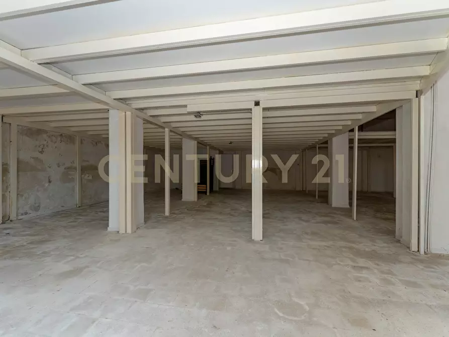 Immagine 14 di Casa indipendente in vendita  in CORSO SAN VITO 141 a Catania