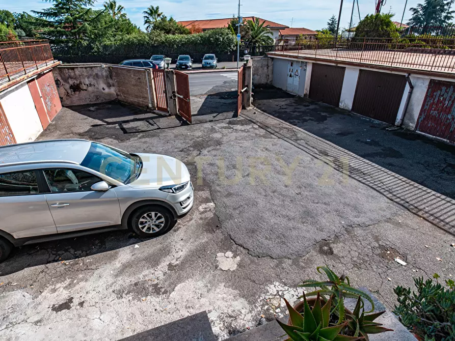 Immagine 20 di Pentalocale in vendita  in Via Pulei 49A a Mascalucia