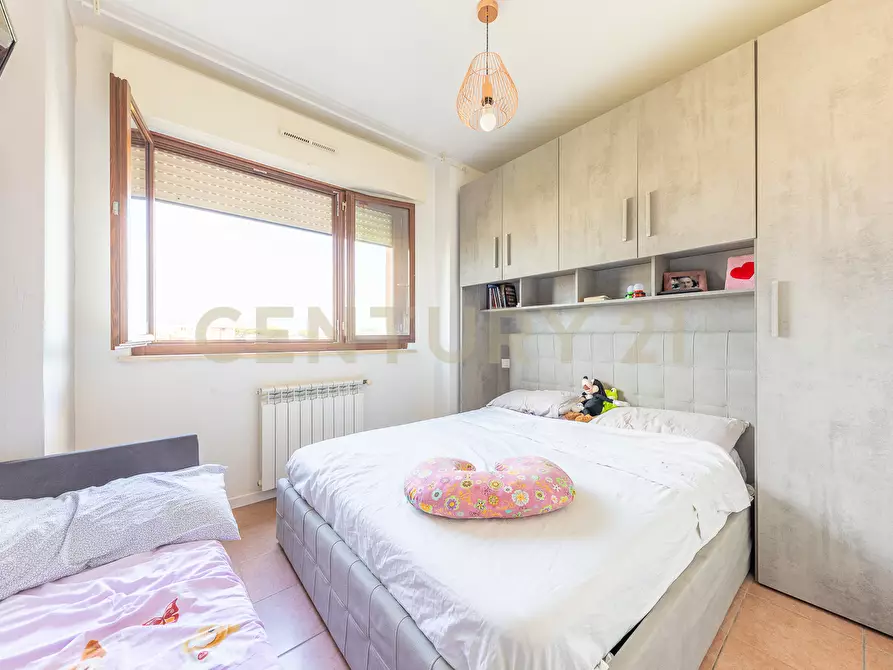 Immagine 27 di Bilocale in vendita  in Via Raffaello Liberti 163 a Roma