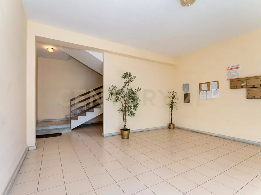 Immagine 3 di Trilocale in vendita  in Via Firenze 112 a Aci Castello