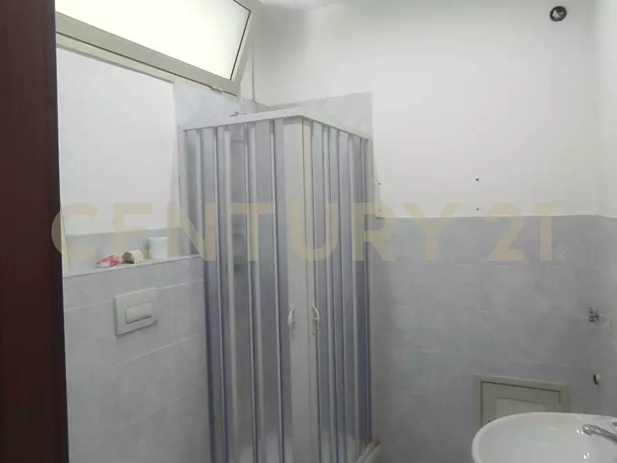 Immagine 19 di Bilocale in vendita  in Via Luigi Settembrini 2 a Giarre