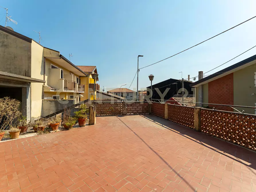 Immagine 19 di Casa indipendente in vendita  in Via Capitano Navarria 37 a San Pietro Clarenza