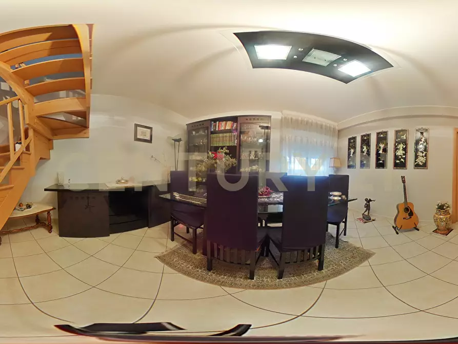 Immagine 70 di Pentalocale in vendita  in Via Acquedotto Greco 248 a Catania